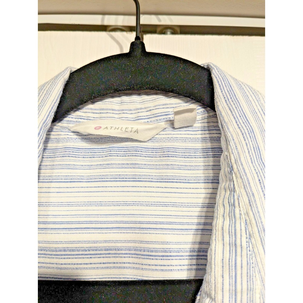 ATHLETA Womens Sz M Blue Stripe Button Pocket Curved Hem Viscose Roll Tab Sleeve - Picture 4 of 16